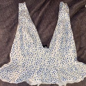 fun floral tank 🌸